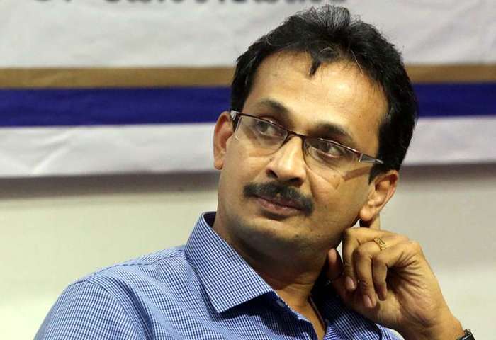 2025 ലെ വയലാർ അവാർഡ് ഇ.സന്തോഷ് കുമാറിന്